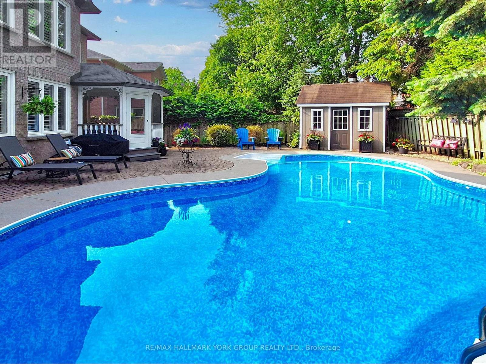 94 Mcgee Crescent, Aurora, Ontario  L4G 6L8 - Photo 47 - N12206042