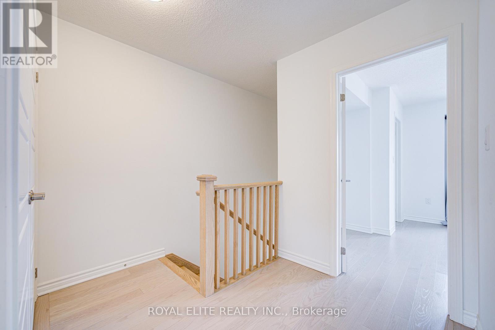 1374 William Halton Parkway, Oakville, Ontario  L6M 5P2 - Photo 15 - W12140513