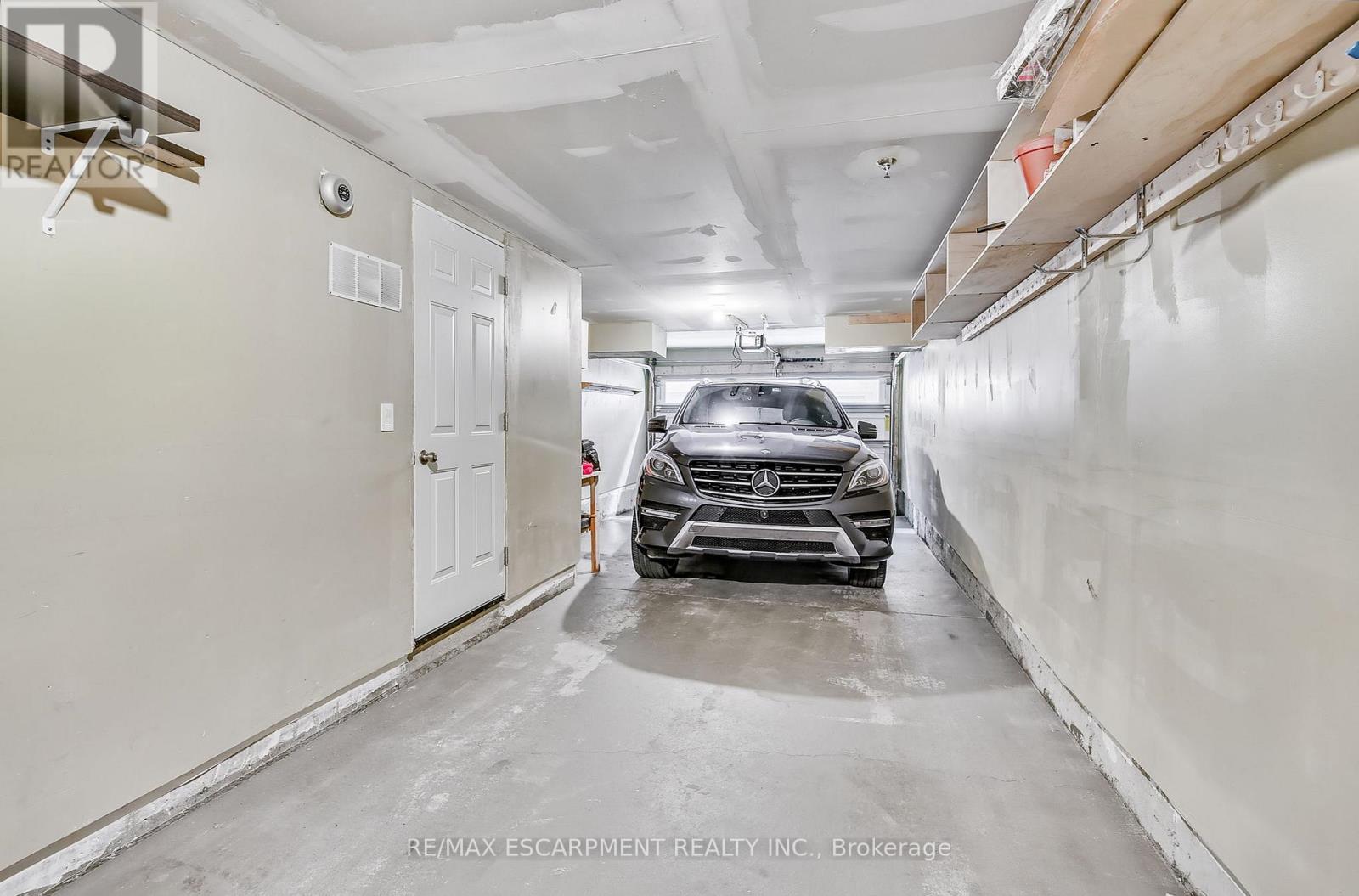 41 Twenty Ninth Street, Toronto, Ontario  M8V 3E2 - Photo 29 - W12210996