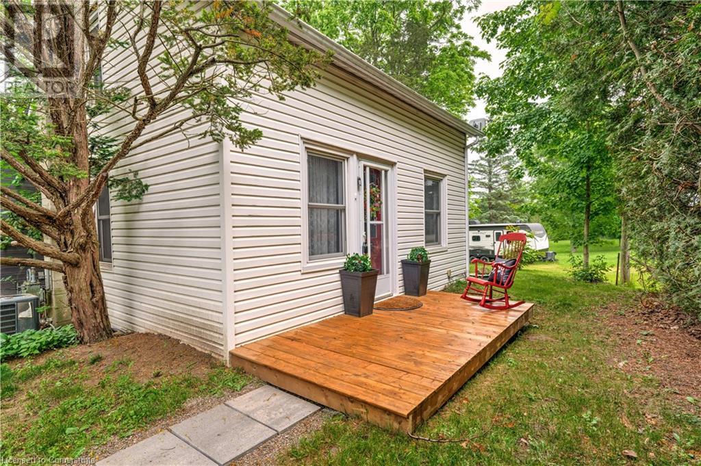 401 Lynden Road, Brantford, Ontario  N3T 5L8 - Photo 2 - 40736481