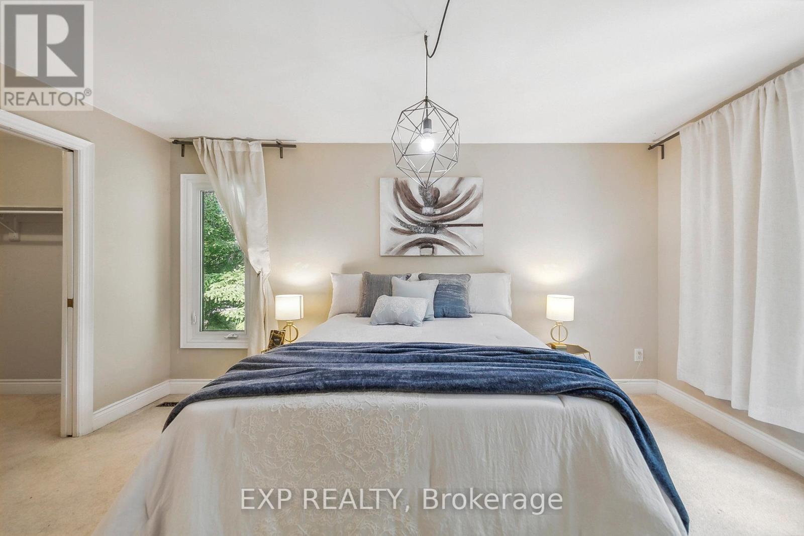 1572 Knareswood Drive, Mississauga, Ontario  L5H 2M1 - Photo 22 - W12212362