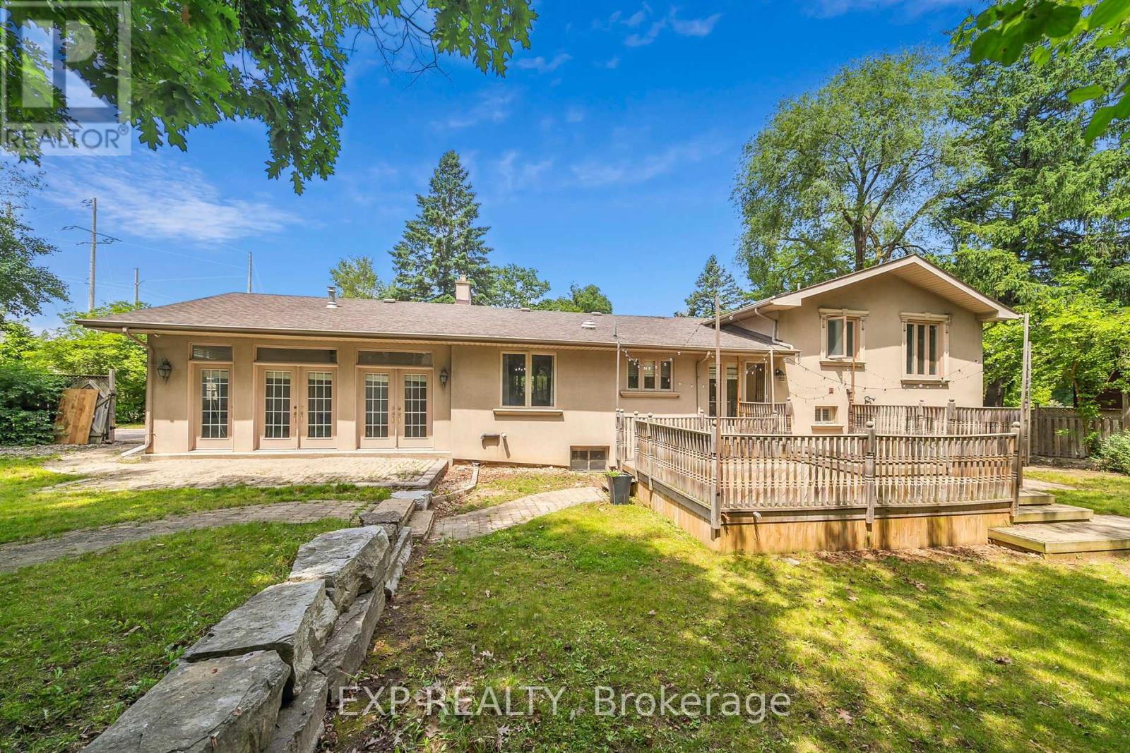 1572 Knareswood Drive, Mississauga, Ontario  L5H 2M1 - Photo 49 - W12212362
