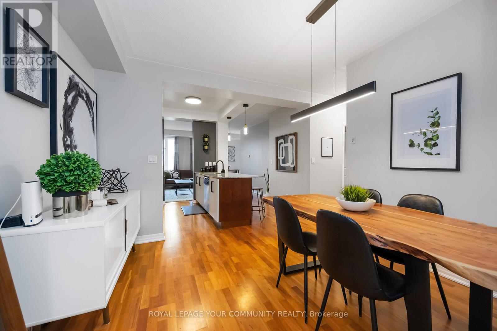 416 - 245 Dalesford Road, Toronto (Stonegate-Queensway), Ontario  M8Y 4H7 - Photo 12 - W12212370
