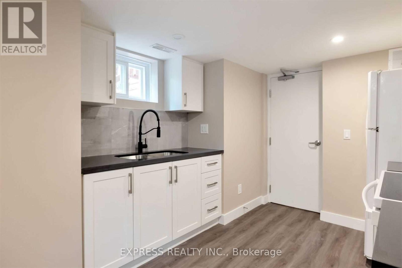 B1 - 726 Windermere Avenue, Toronto (Runnymede-Bloor West Village), Ontario  M6S 3M1 - Photo 11 - W12212377