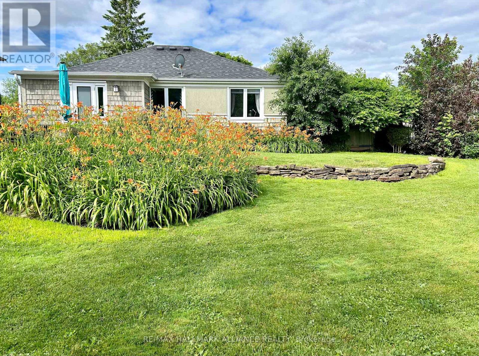 1089 Churchill Avenue, Oakville, Ontario  L6H 2A7 - Photo 40 - W12212382