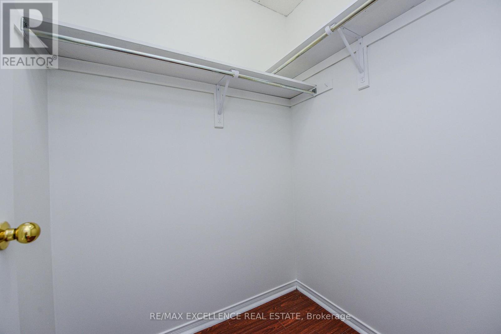 78 Mccrimmon Drive, Brampton (Fletcher's Meadow), Ontario  L7A 2Z3 - Photo 21 - W12212402