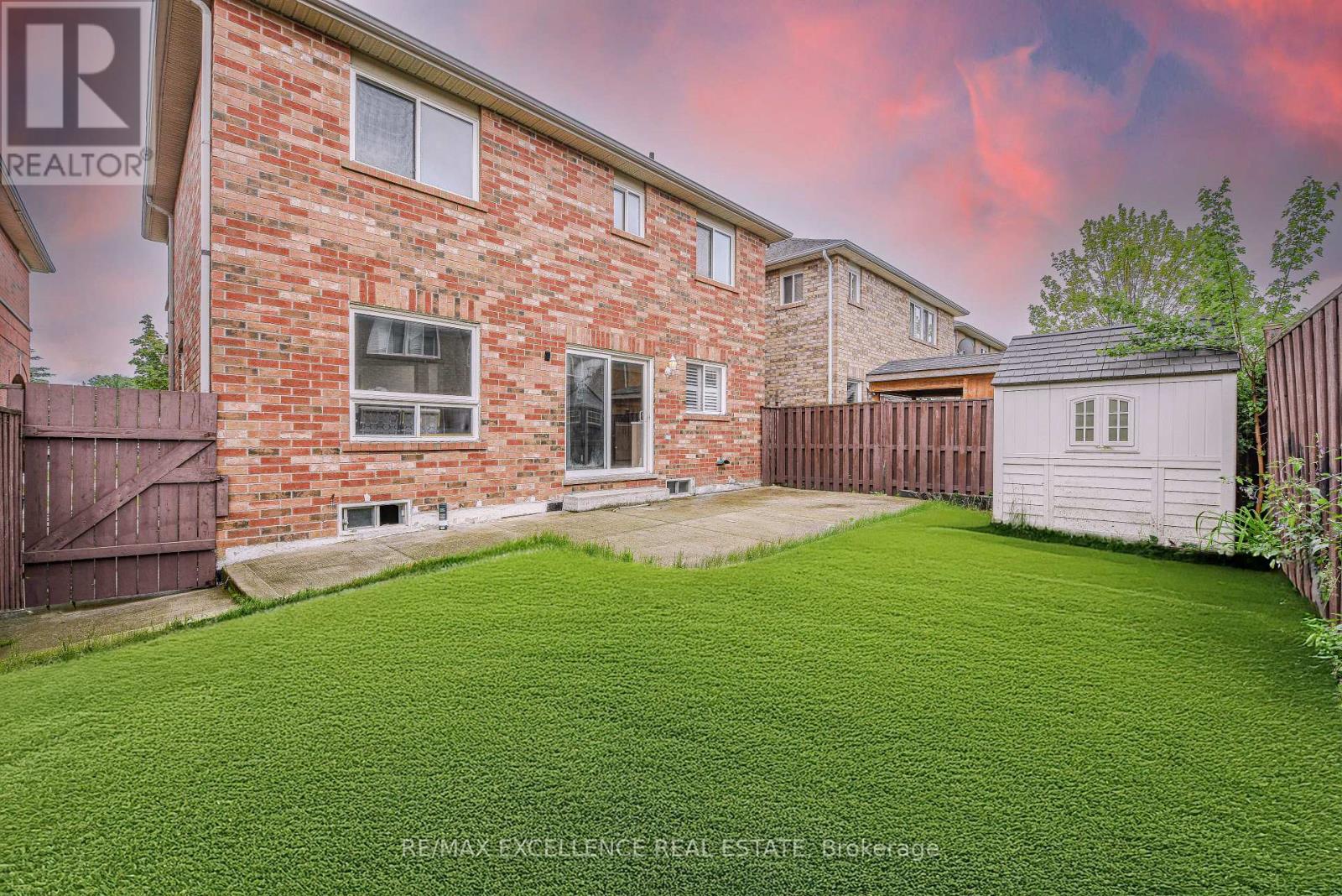 78 Mccrimmon Drive, Brampton (Fletcher's Meadow), Ontario  L7A 2Z3 - Photo 29 - W12212402