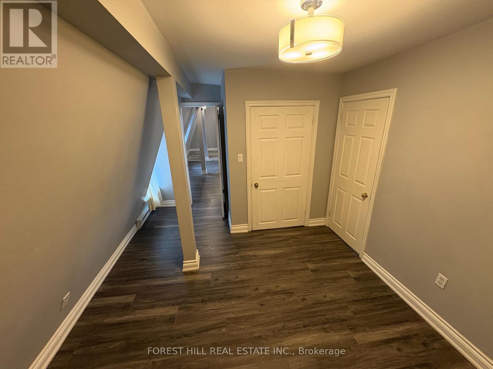 4 - 235 Queen Street S, Mississauga (Streetsville), Ontario  L5M 1L7 - Photo 8 - W12212420