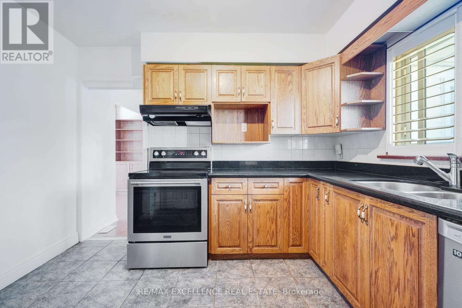 166 Mclaughlin Road S, Brampton, Ontario  L6Y 3A4 - Photo 16 - W12212455
