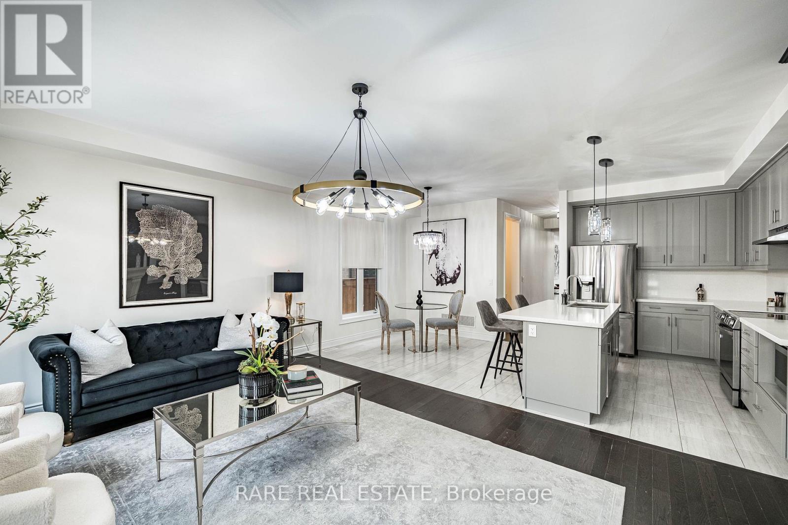 1331 Merton Road, Oakville, Ontario  L6M 5L7 - Photo 11 - W12212465
