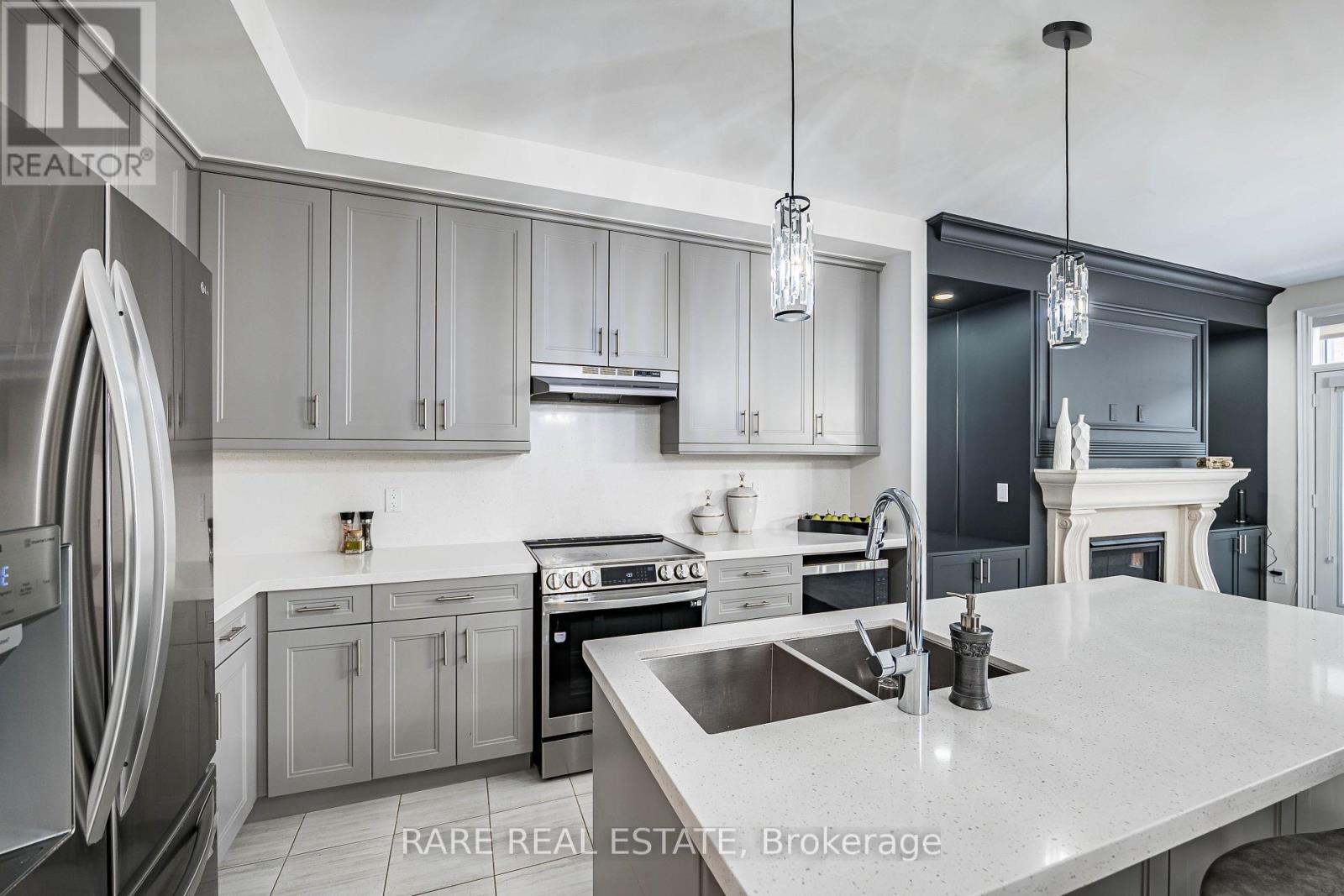1331 Merton Road, Oakville, Ontario  L6M 5L7 - Photo 16 - W12212465