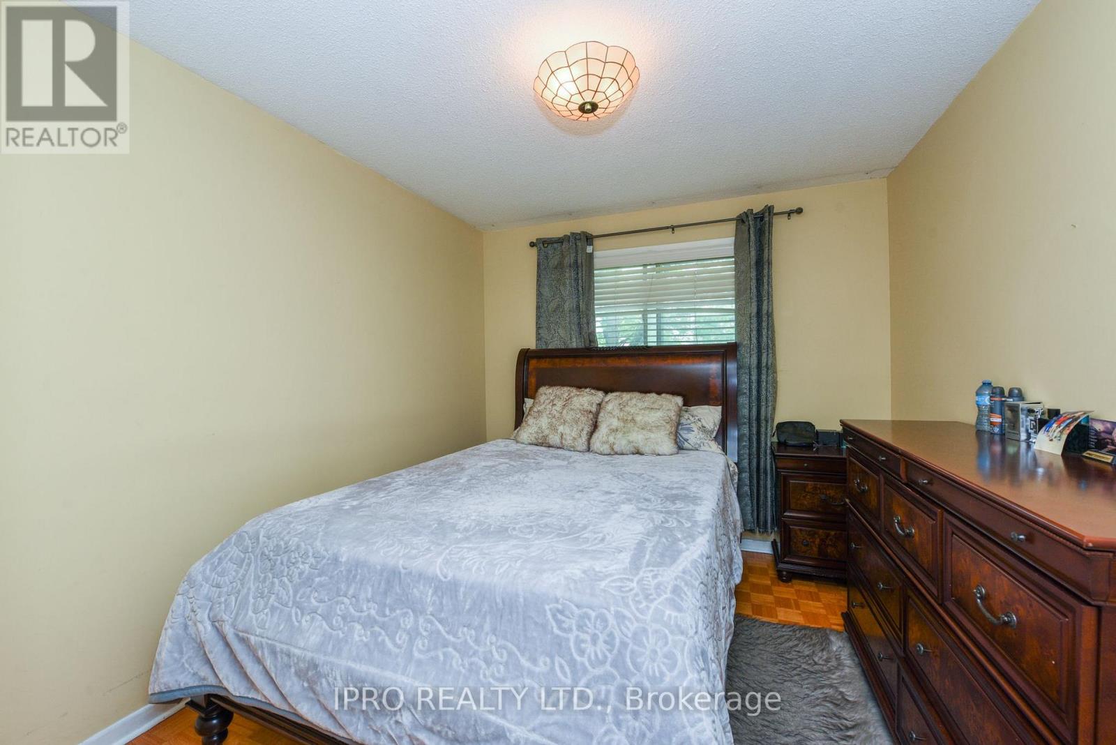 43 Marchbank Crescent, Brampton (Central Park), Ontario  L6S 3A8 - Photo 20 - W12212495