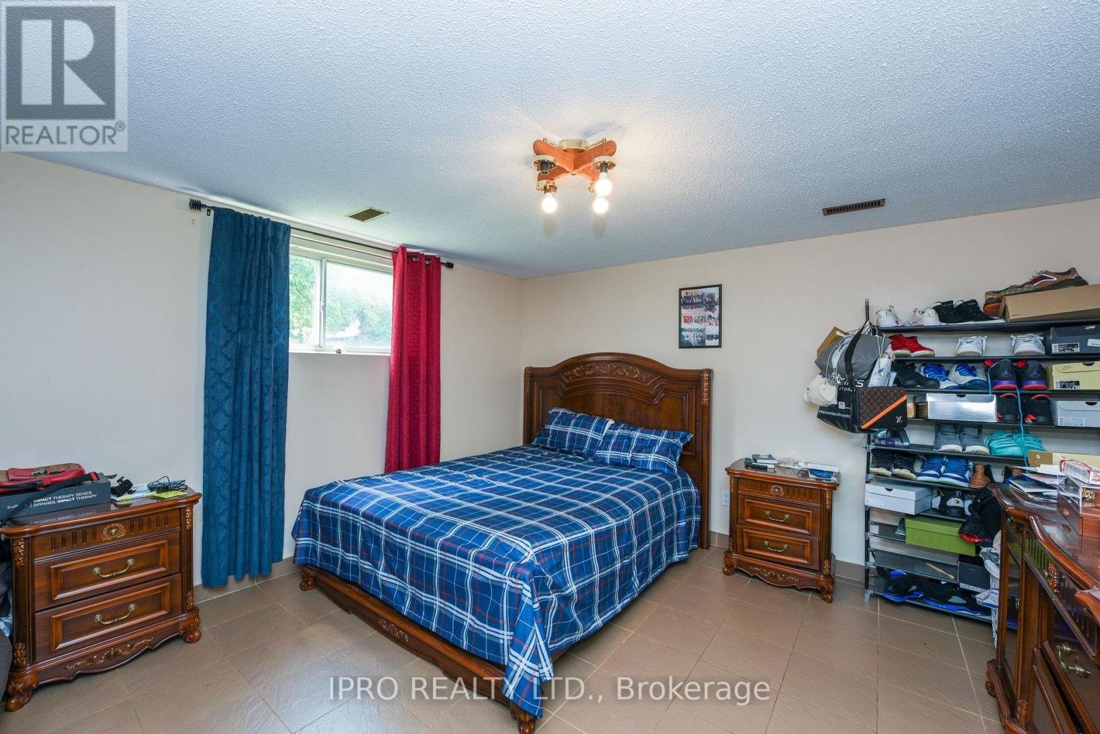 43 Marchbank Crescent, Brampton (Central Park), Ontario  L6S 3A8 - Photo 27 - W12212495