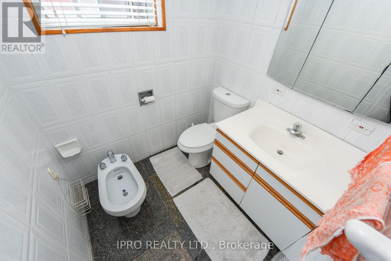 43 Marchbank Crescent, Brampton (Central Park), Ontario  L6S 3A8 - Photo 34 - W12212495