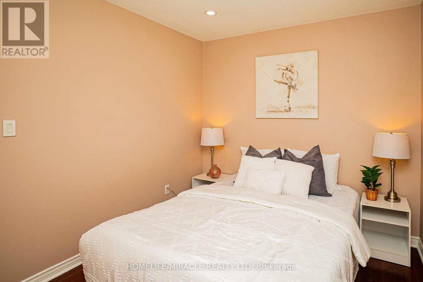 44 Edgar Road, Caledon (Bolton East), Ontario  L7E 2J9 - Photo 15 - W12212511