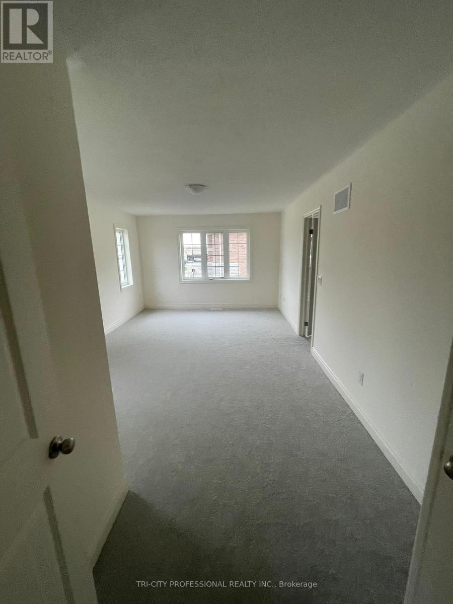 42 Donald Stewart Road, Brampton, Ontario  L7A 0C3 - Photo 10 - W12212514