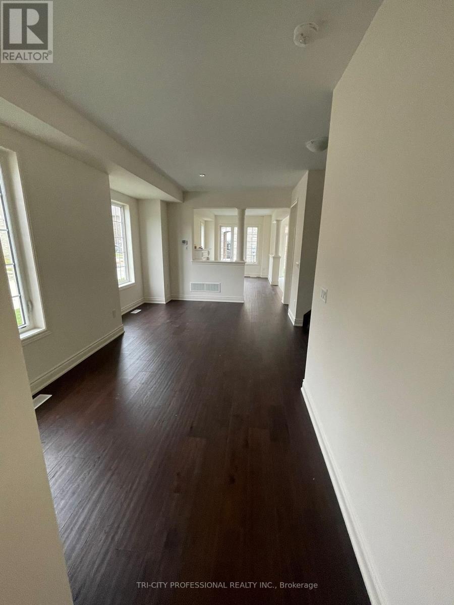 42 Donald Stewart Road, Brampton, Ontario  L7A 0C3 - Photo 6 - W12212514