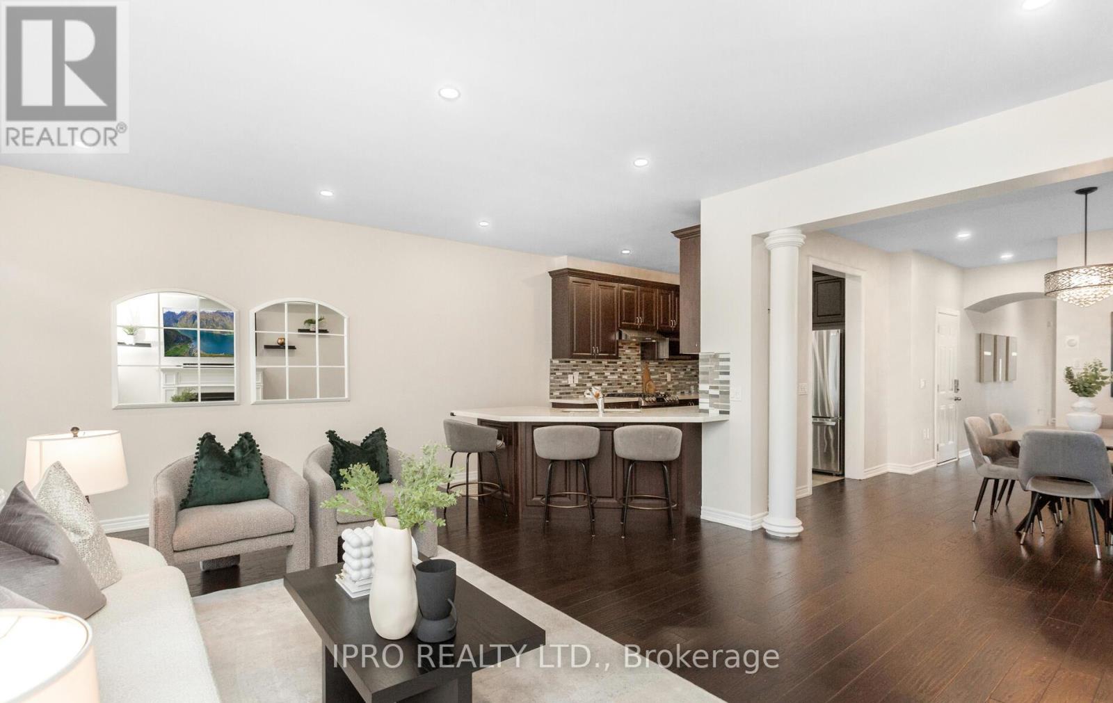 586 Settlers Road W, Oakville (Sh Sixteen Hollow), Ontario  L6M 1N8 - Photo 11 - W12212515