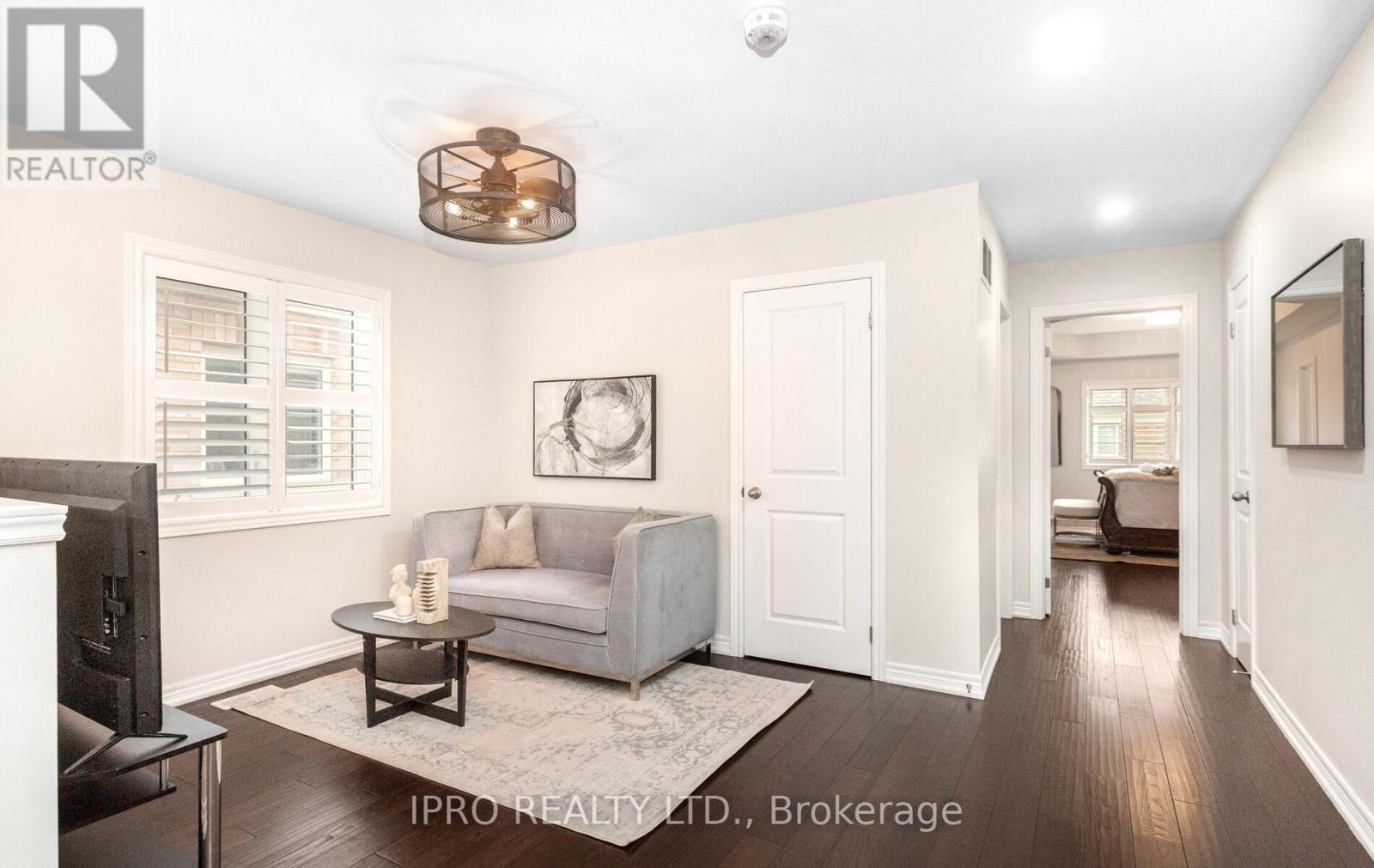 586 Settlers Road W, Oakville (Sh Sixteen Hollow), Ontario  L6M 1N8 - Photo 18 - W12212515