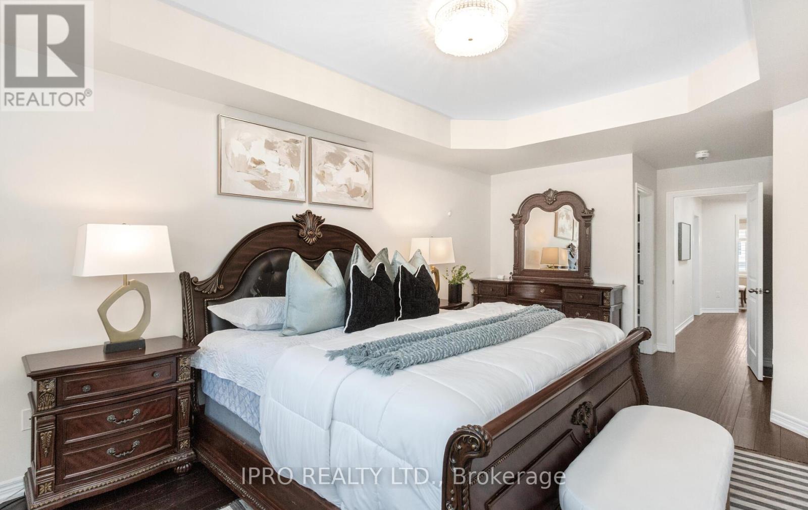 586 Settlers Road W, Oakville (Sh Sixteen Hollow), Ontario  L6M 1N8 - Photo 21 - W12212515