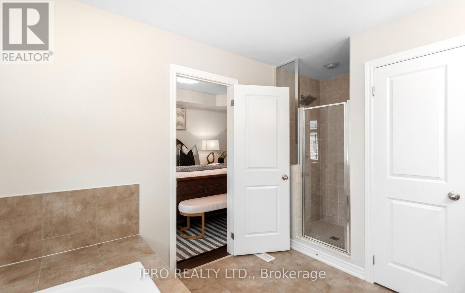 586 Settlers Road W, Oakville (Sh Sixteen Hollow), Ontario  L6M 1N8 - Photo 25 - W12212515