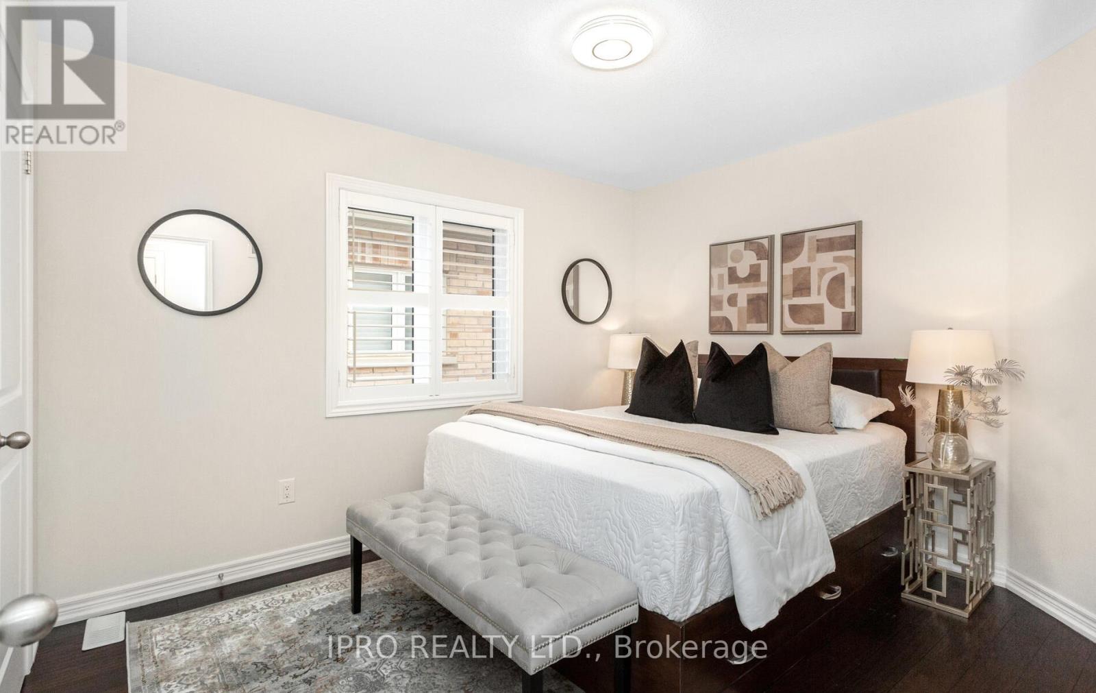 586 Settlers Road W, Oakville (Sh Sixteen Hollow), Ontario  L6M 1N8 - Photo 26 - W12212515