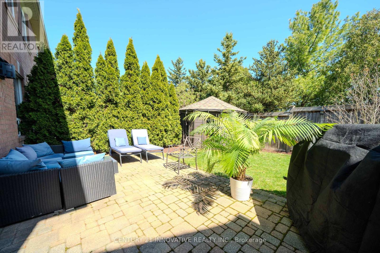 1633 Gowling Terrace, Milton (Cl Clarke), Ontario  L9T 5J6 - Photo 3 - W12212526