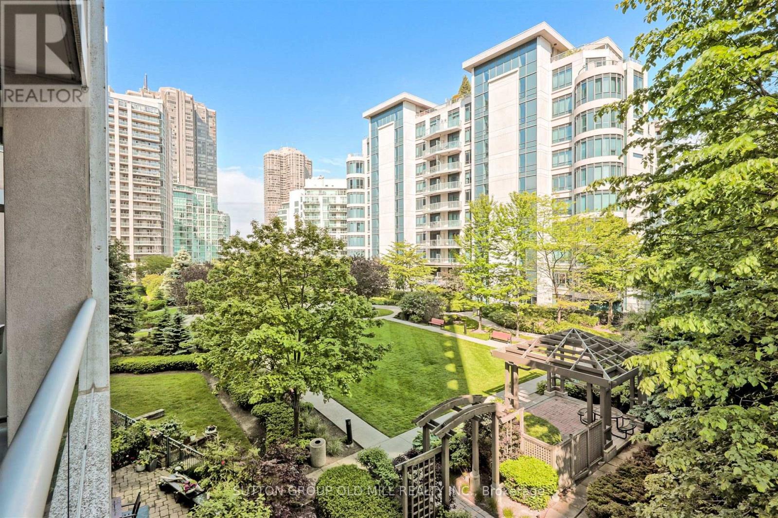 305 - 2087 Lake Shore Boulevard W, Toronto (Mimico), Ontario  M8V 4G3 - Photo 13 - W12212540