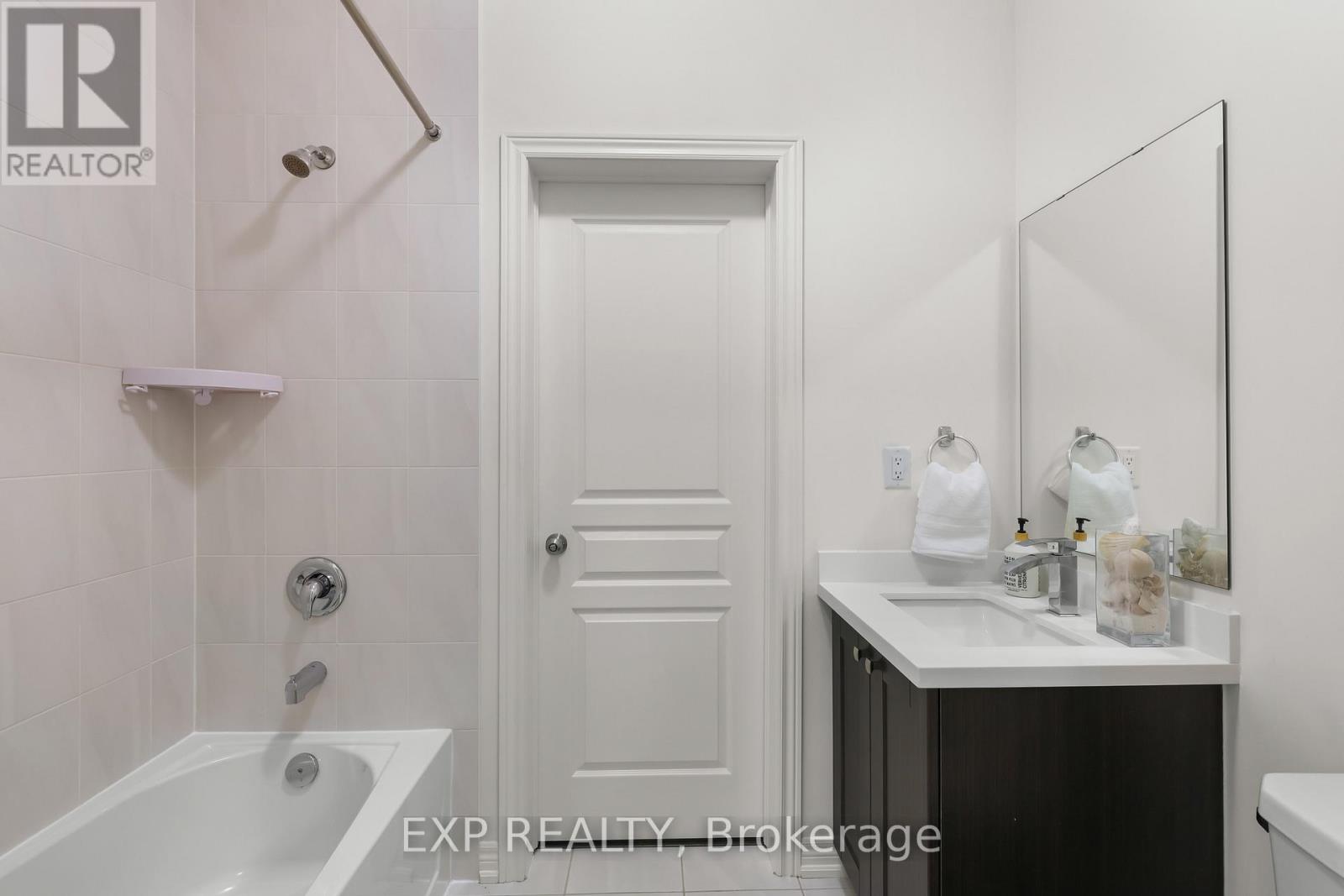 24 Goderich Drive, Brampton (Northwest Brampton), Ontario  L7A 5A7 - Photo 32 - W12212547