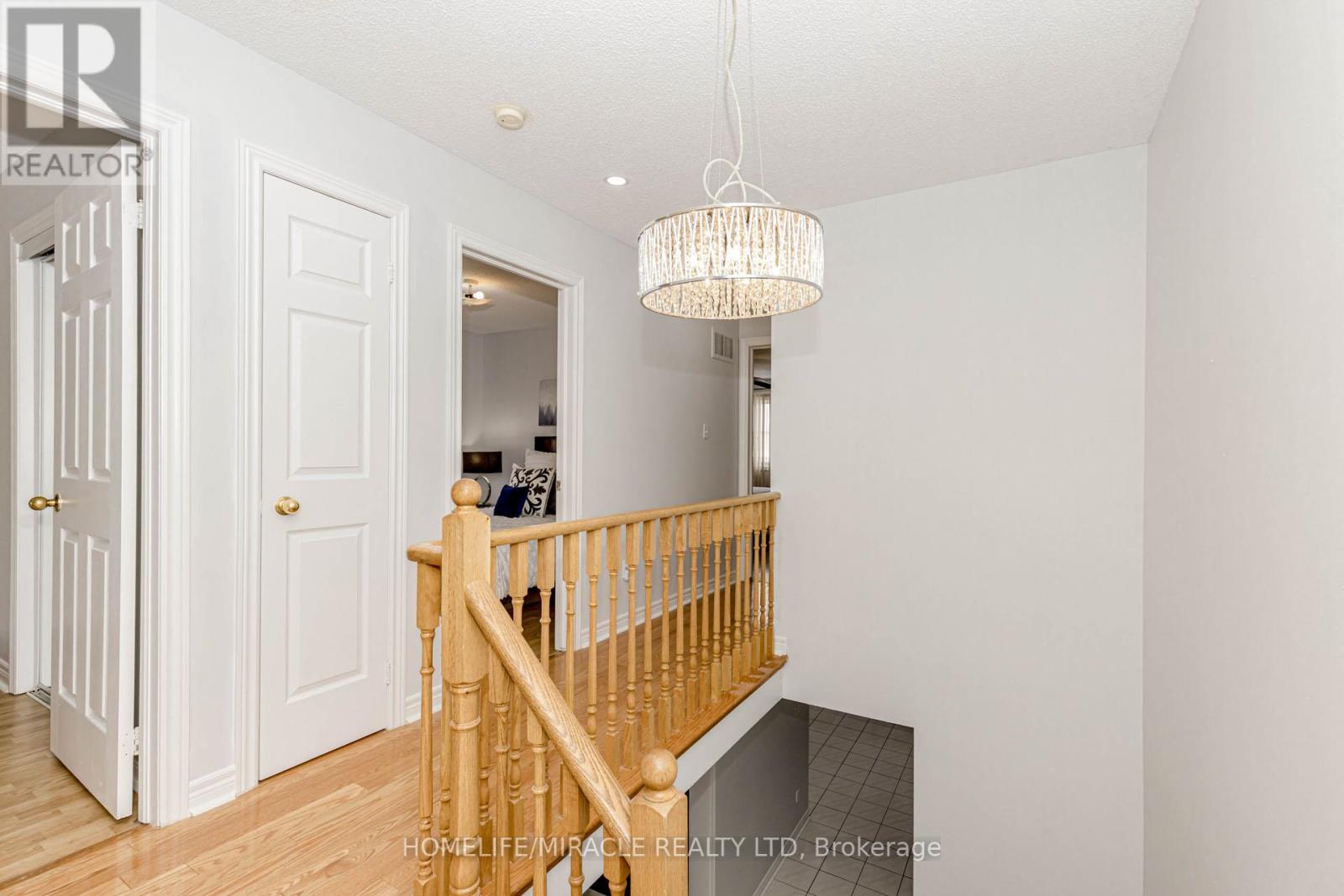 41 Sunny Glen Crescent, Brampton (Northwest Sandalwood Parkway), Ontario  L7A 2C7 - Photo 26 - W12212559