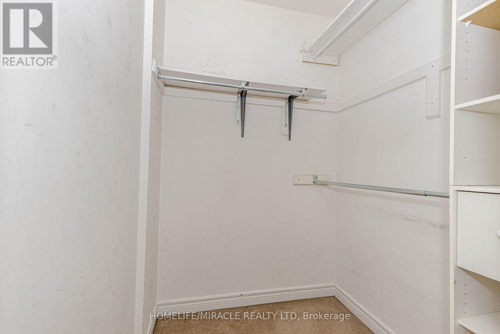 41 Sunny Glen Crescent, Brampton (Northwest Sandalwood Parkway), Ontario  L7A 2C7 - Photo 28 - W12212559