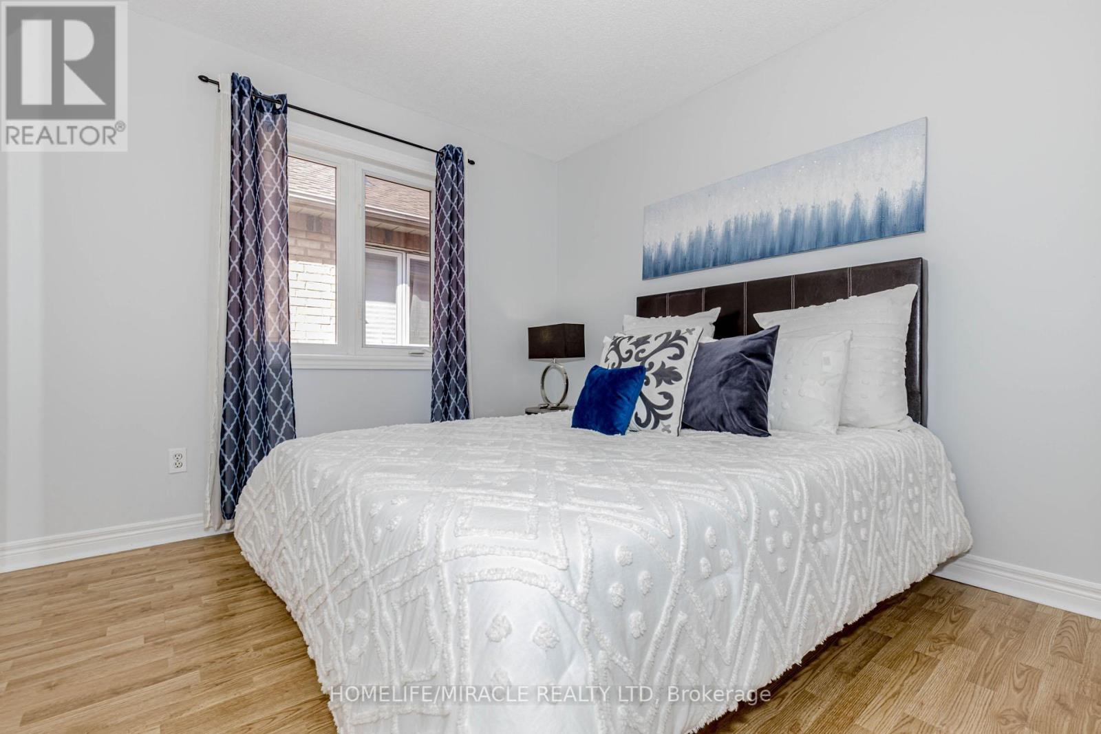 41 Sunny Glen Crescent, Brampton (Northwest Sandalwood Parkway), Ontario  L7A 2C7 - Photo 30 - W12212559