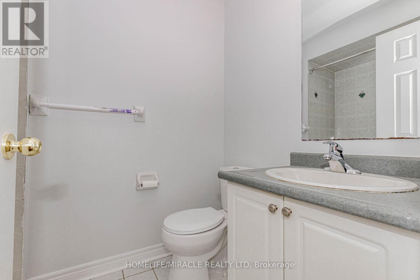 41 Sunny Glen Crescent, Brampton (Northwest Sandalwood Parkway), Ontario  L7A 2C7 - Photo 32 - W12212559