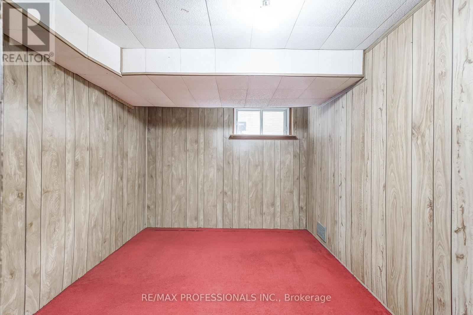 27 Northampton Drive, Toronto (Islington-City Centre West), Ontario  M9B 4S5 - Photo 21 - W12212567
