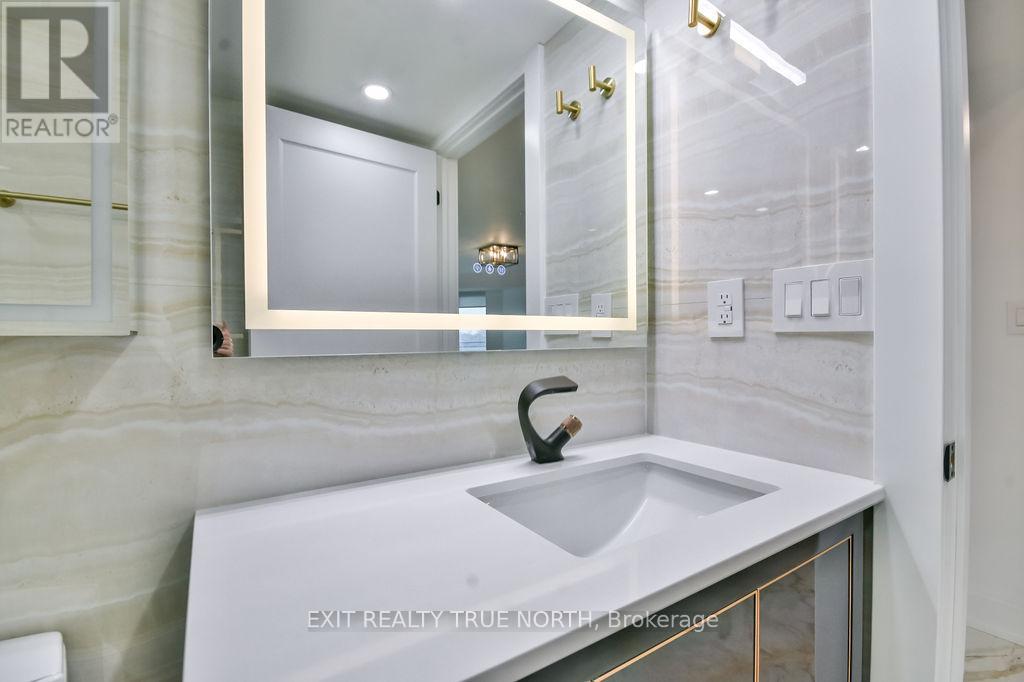710 - 190 Manitoba Street, Toronto (Mimico), Ontario  M8Y 3Y8 - Photo 12 - W12212574