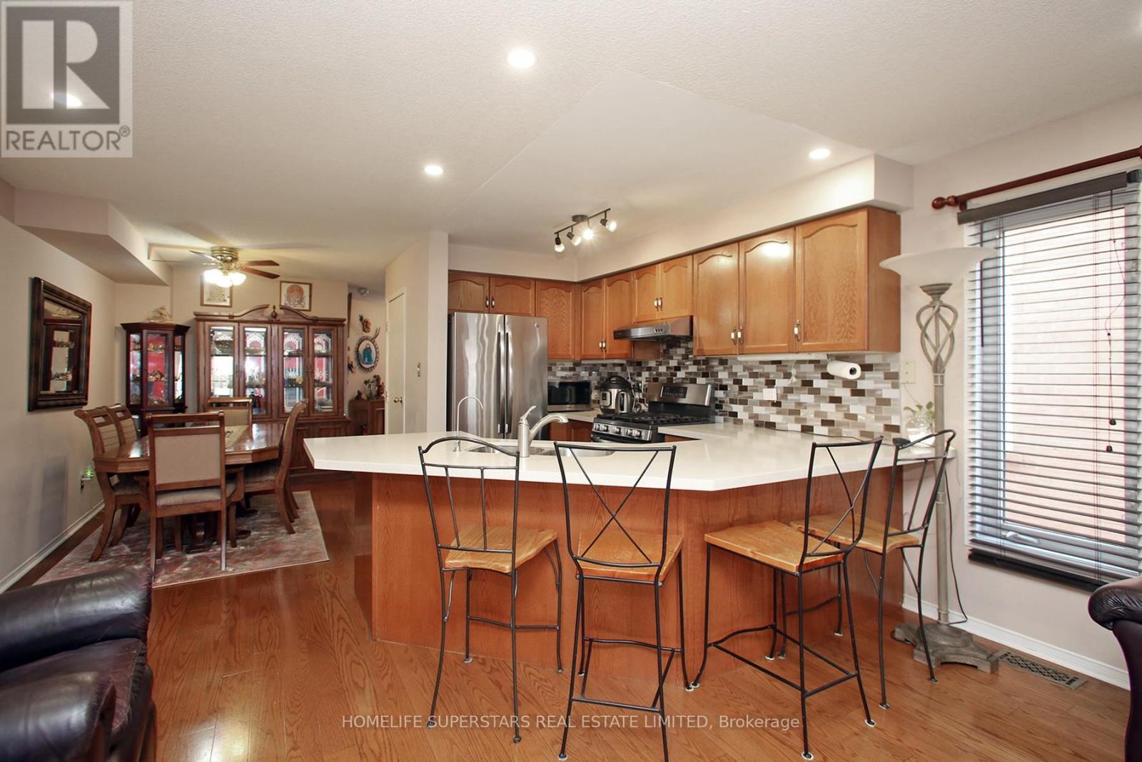 1123 Foxglove Place, Mississauga (East Credit), Ontario  L5V 2N4 - Photo 9 - W12212580