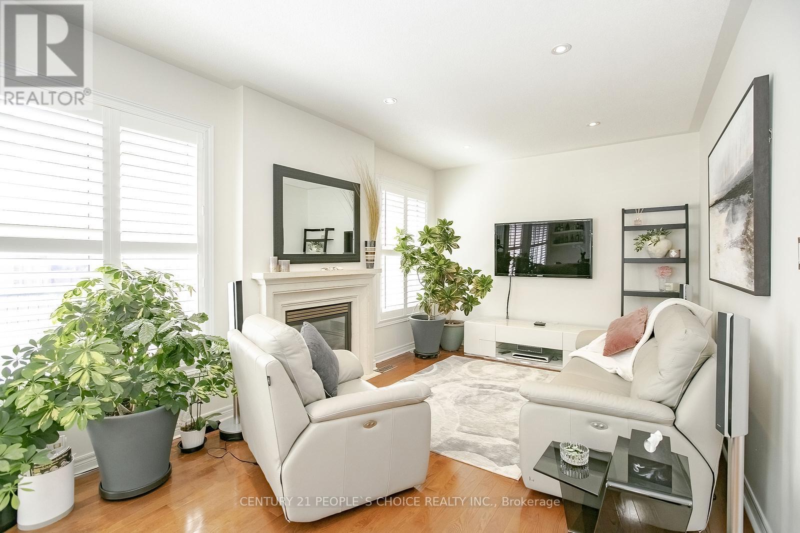 15 Fallharvest Avenue, Brampton (Bram West), Ontario  L6Y 0P2 - Photo 13 - W12212584