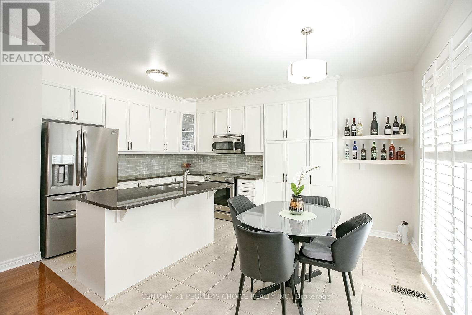 15 Fallharvest Avenue, Brampton (Bram West), Ontario  L6Y 0P2 - Photo 17 - W12212584
