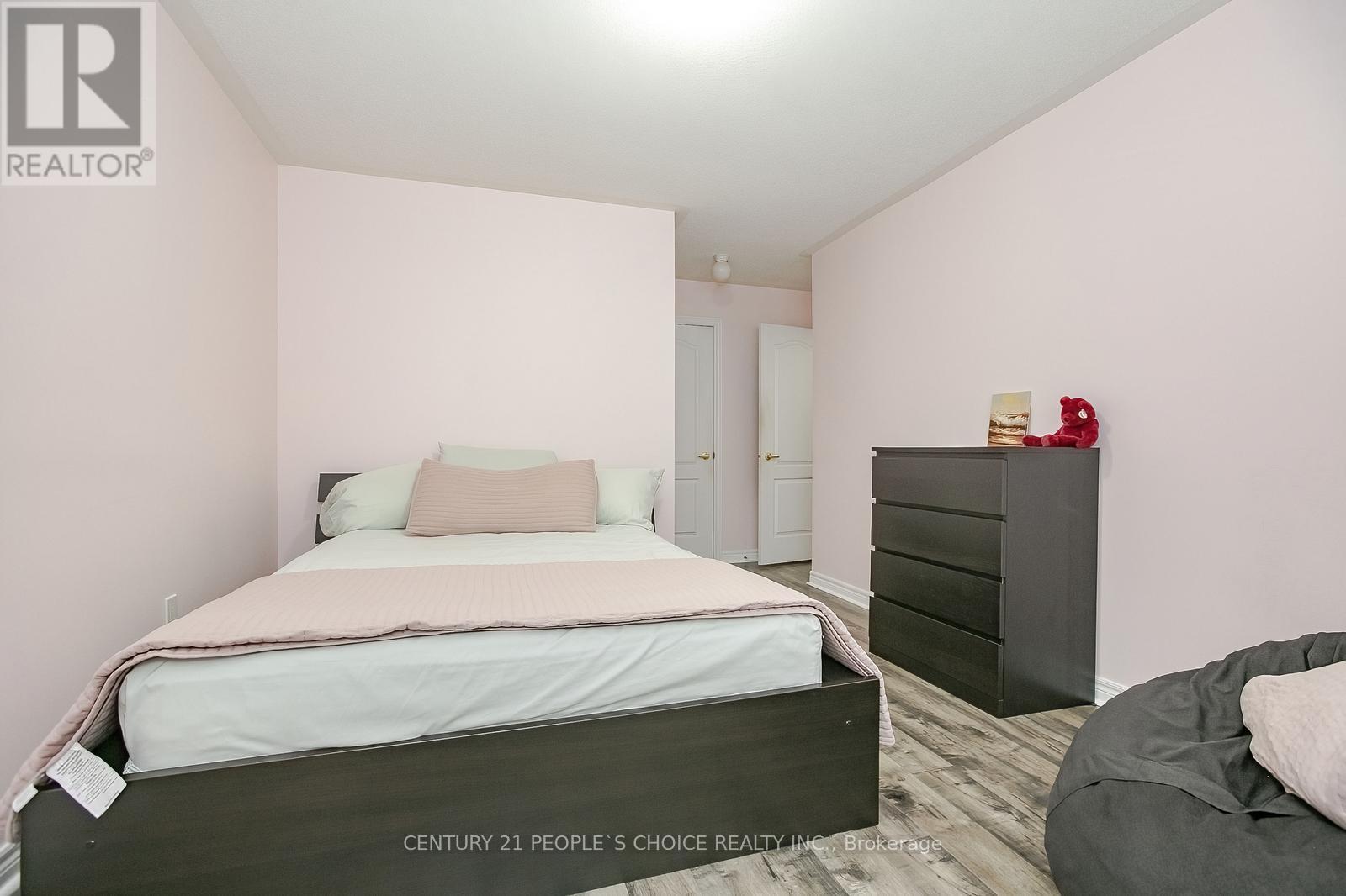 15 Fallharvest Avenue, Brampton (Bram West), Ontario  L6Y 0P2 - Photo 44 - W12212584