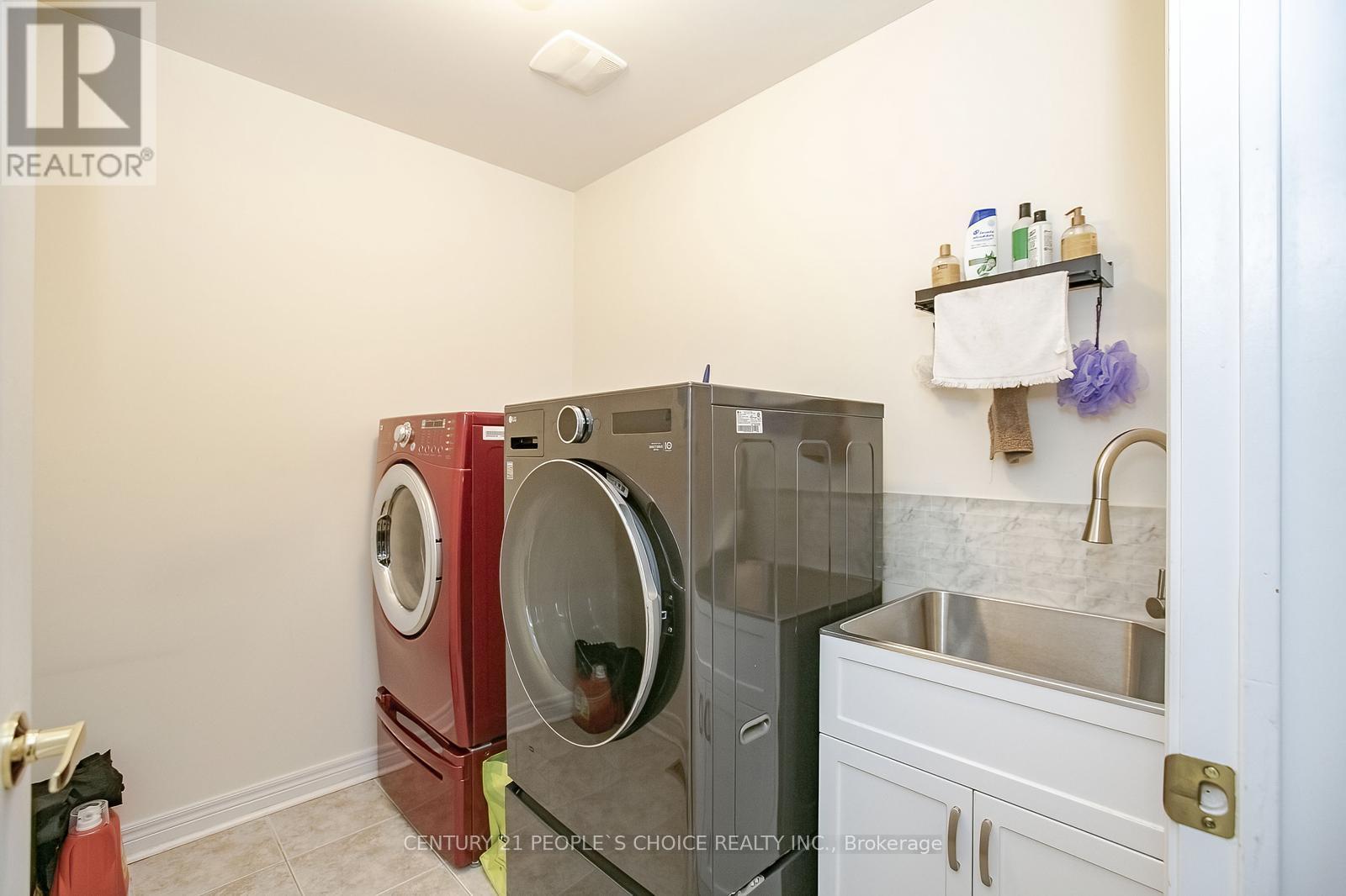 15 Fallharvest Avenue, Brampton (Bram West), Ontario  L6Y 0P2 - Photo 45 - W12212584