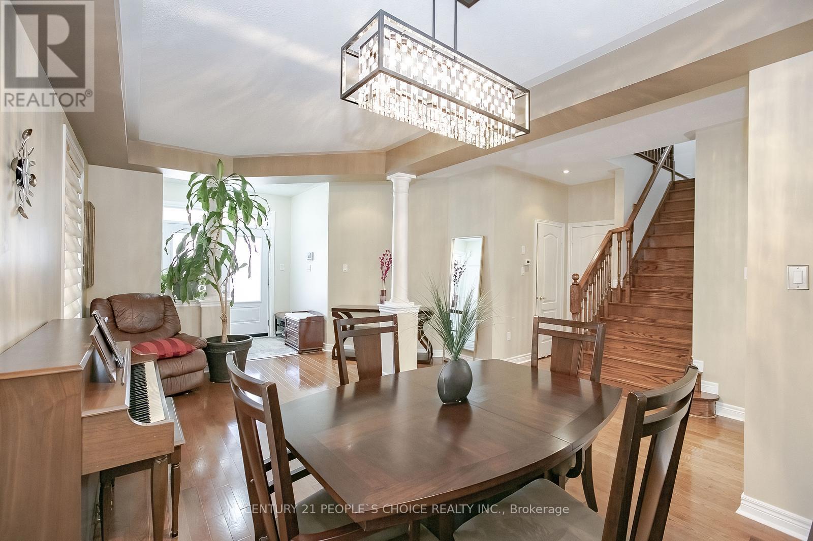 15 Fallharvest Avenue, Brampton (Bram West), Ontario  L6Y 0P2 - Photo 8 - W12212584
