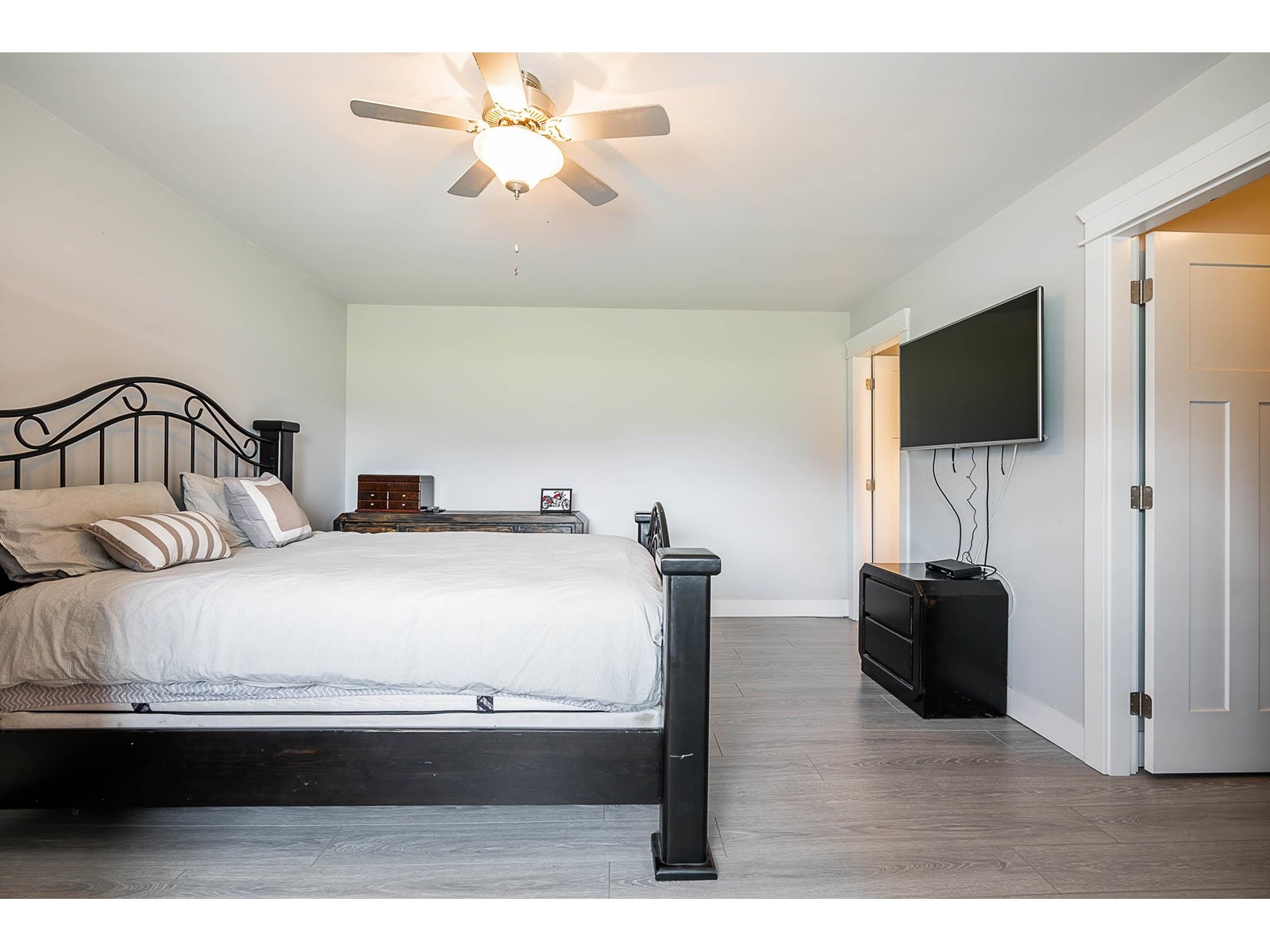 10931 Sylvester Road, Mission, British Columbia  V2V 0B2 - Photo 10 - R3012522