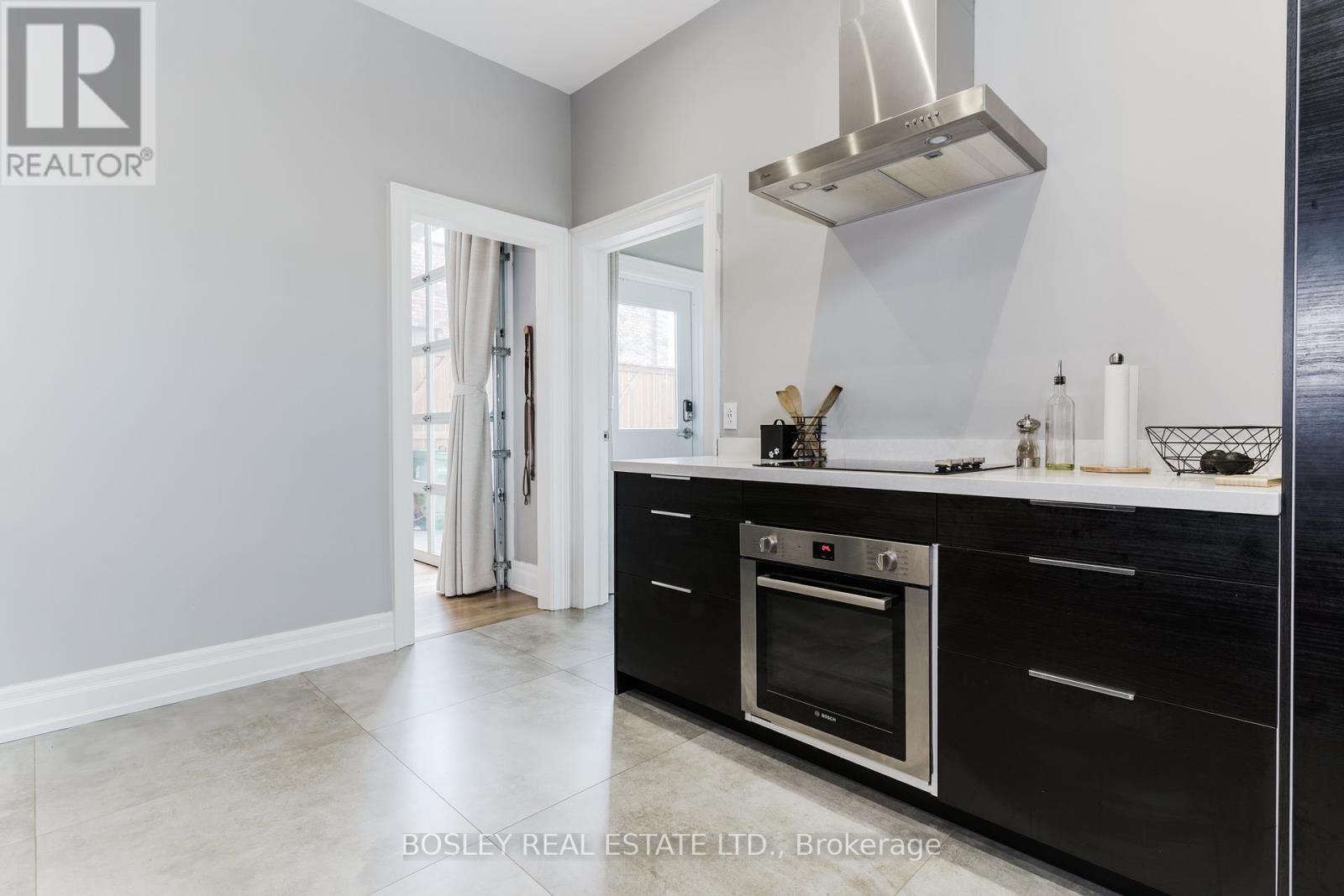 42 Logan Avenue, Toronto, Ontario  M4M 2M8 - Photo 30 - E12210591