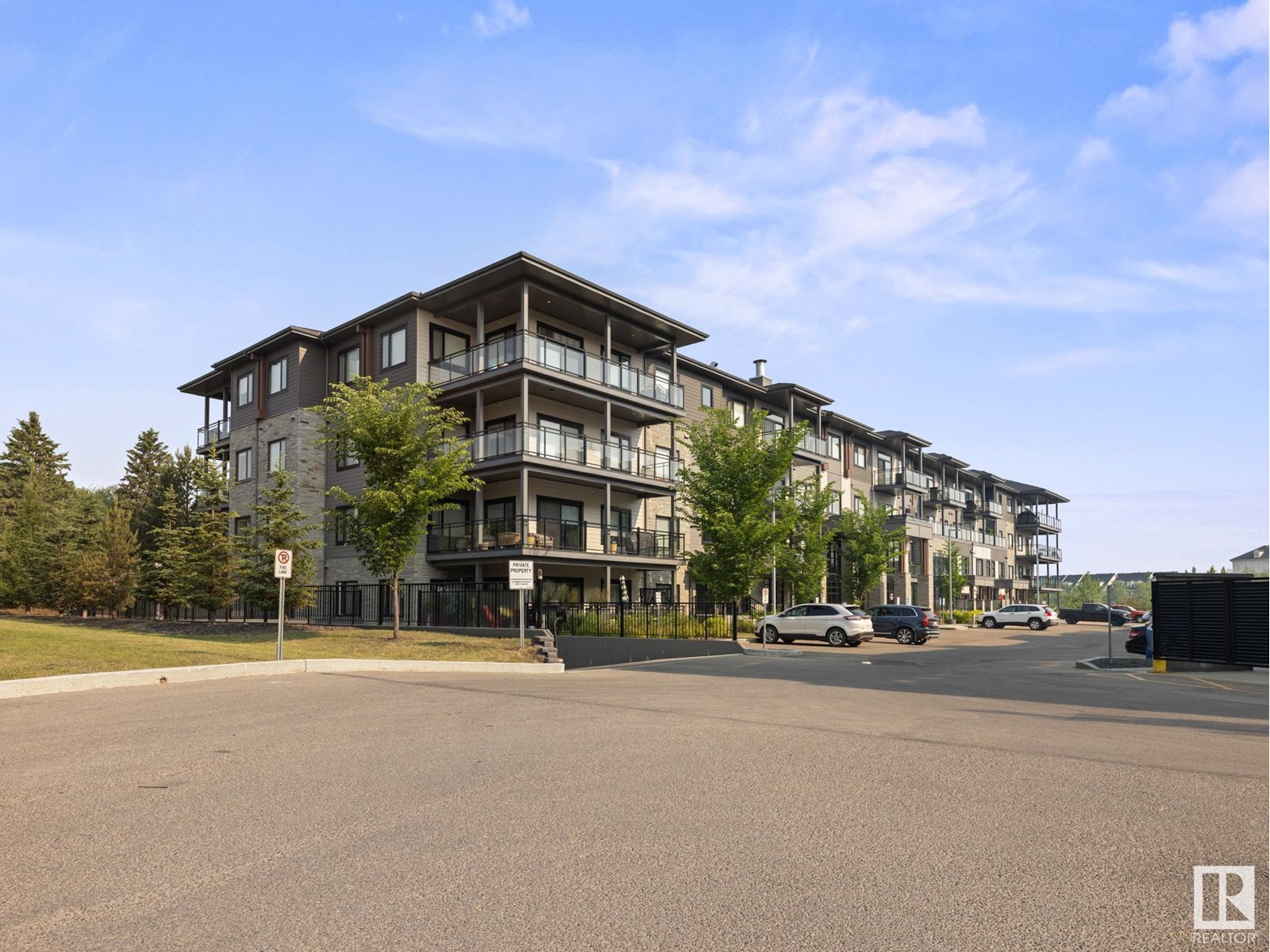 #111 528 Griesbach Parade Pr Nw, Edmonton, Alberta  T5E 6X2 - Photo 1 - E4441669