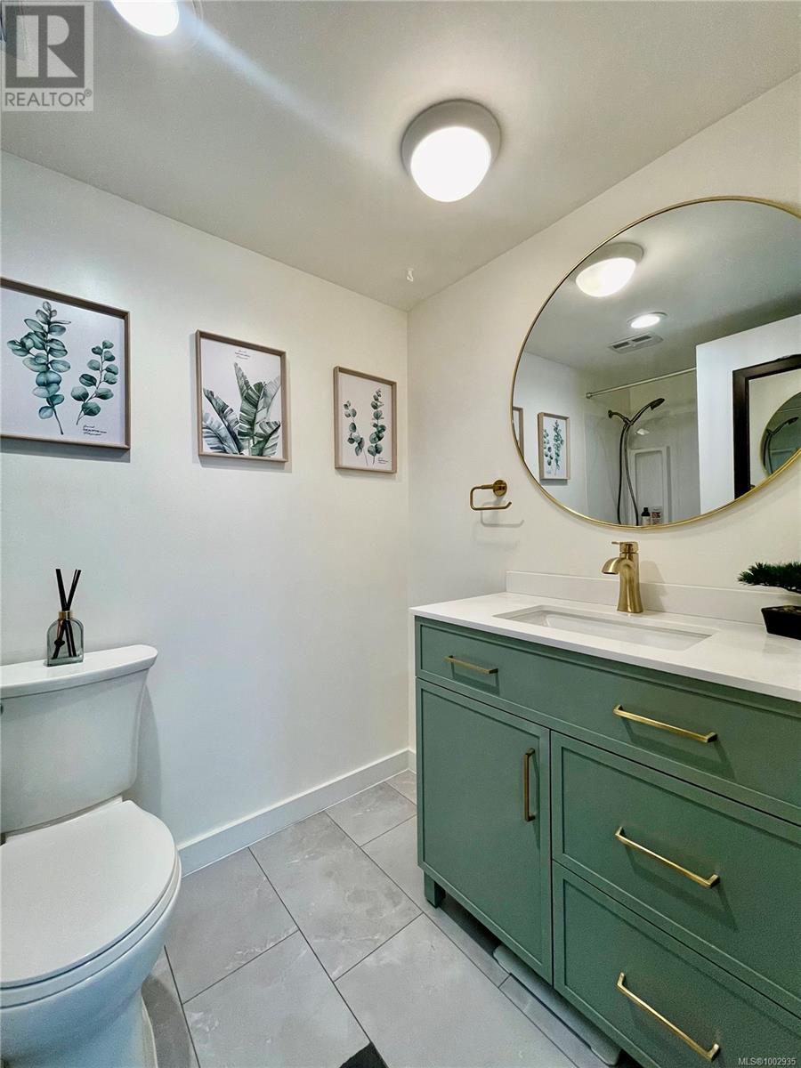 359 2930 Washington Ave, Victoria, British Columbia  V9A 1P5 - Photo 4 - 1002935