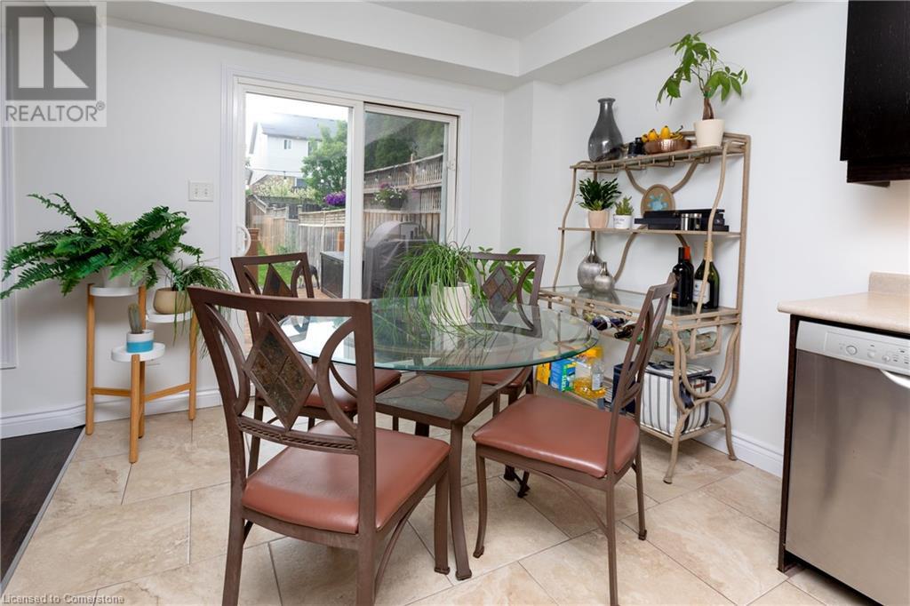 127 Sims Estate Drive, Kitchener, Ontario  N2A 0A6 - Photo 6 - 40739759
