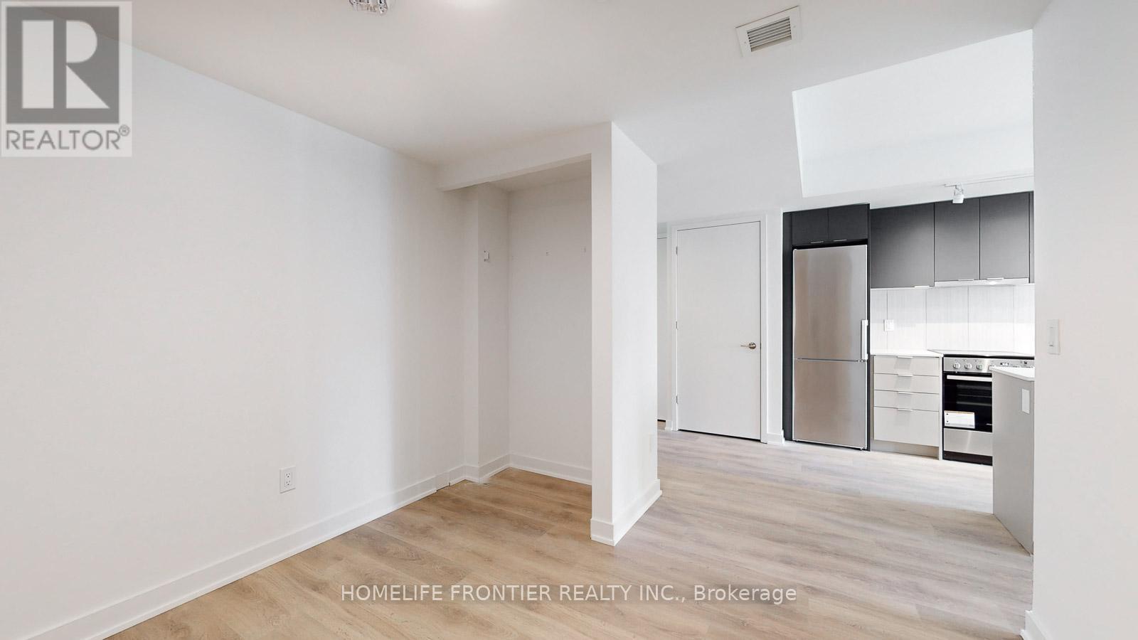 1406 - 8 Tippett Road, Toronto, Ontario  M3H 0E7 - Photo 6 - C12212060