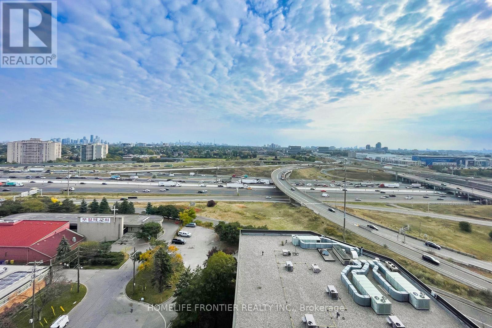 1406 - 8 Tippett Road, Toronto, Ontario  M3H 0E7 - Photo 31 - C12212060