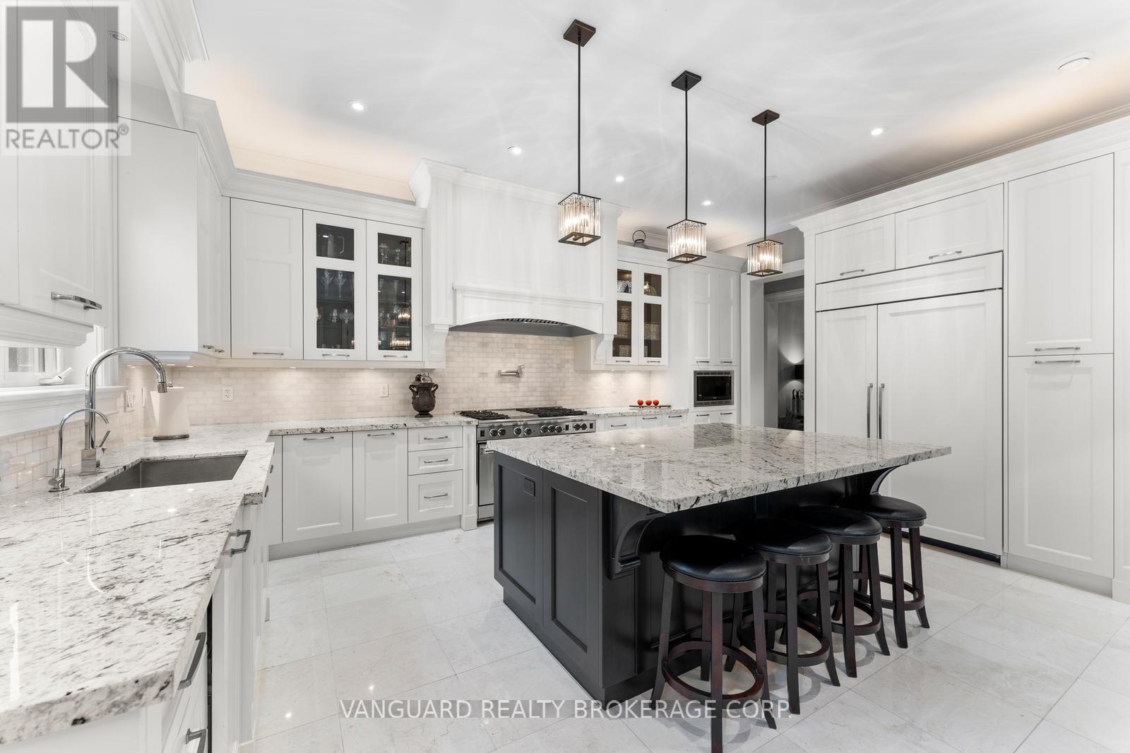 32 Birch Hill Road, Vaughan (East Woodbridge), Ontario  L4L 1J2 - Photo 16 - N12199589