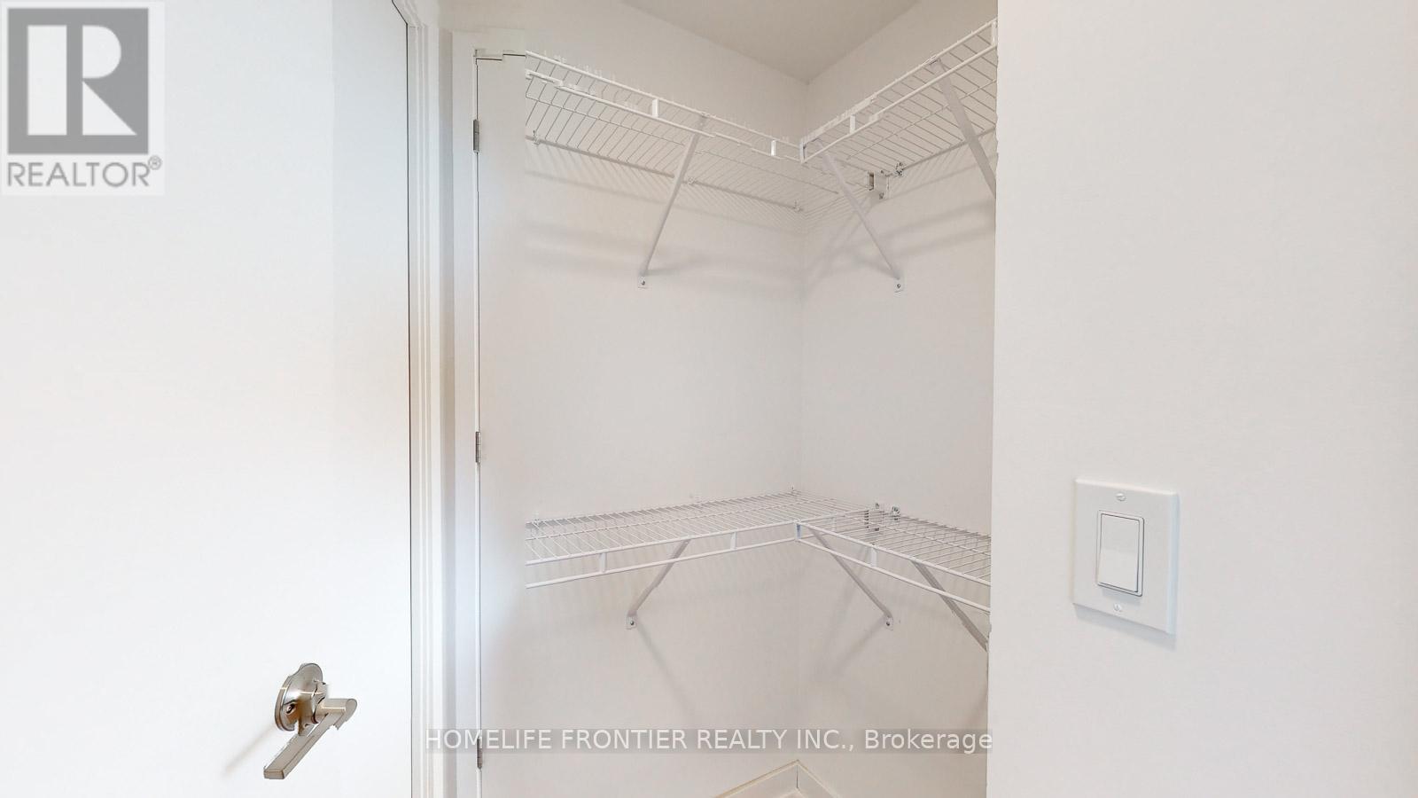 1406 - 8 Tippett Road, Toronto, Ontario  M3H 0E7 - Photo 23 - C12212060